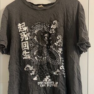 Streetwear Society Gray Graphic Tee